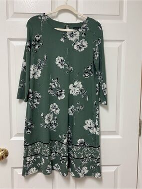 J. Jill Forest Green Floral Long-Sleeve Swing Dress Wearever Collection M